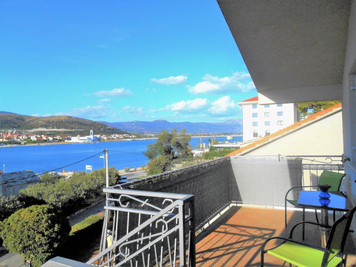 Apartments Bresan Trogir Luaran gambar