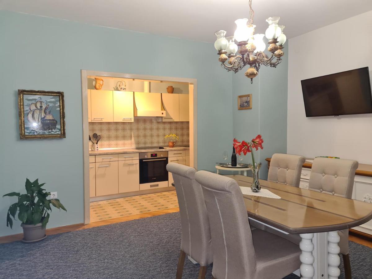 Apartments Bresan Trogir Luaran gambar