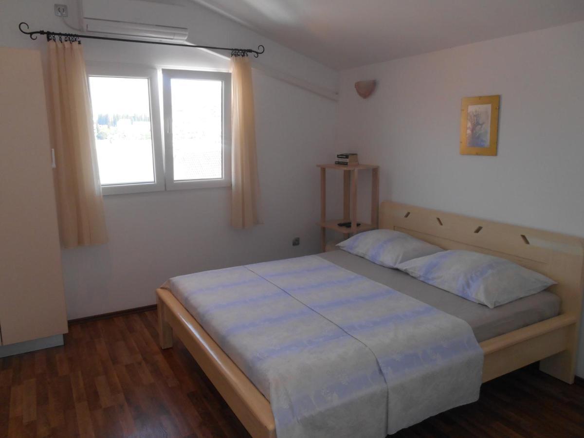 Apartments Bresan Trogir Bilik gambar