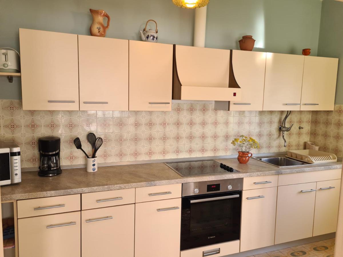 Apartments Bresan Trogir Luaran gambar